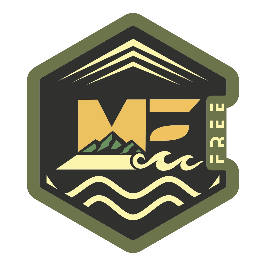 Logo MEE Free – Grecia, vela, mare e trekking, vita in barca e turismo esperienziale